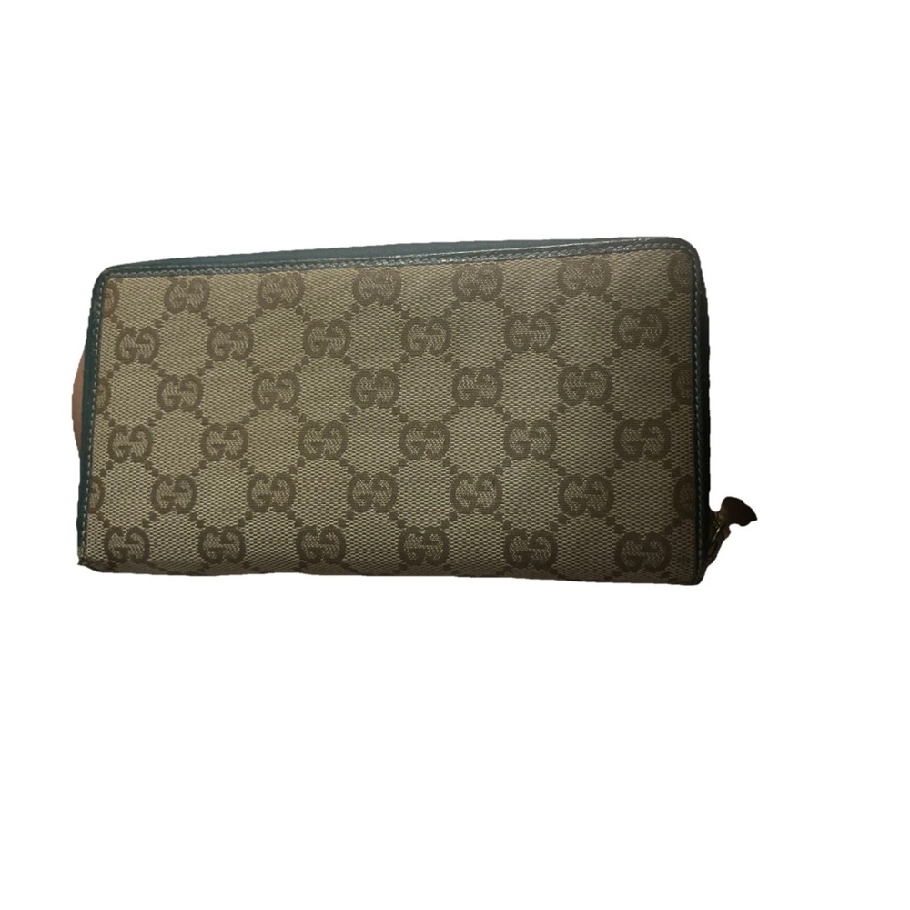 Gucci Tan and Brown Monogram Clutch - Picture 2 of 4